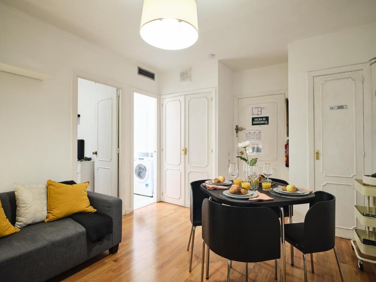 My City Home - Beautiful Apartment At Salamanca Madrid Bagian luar foto